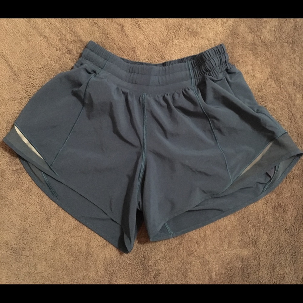 Lululemon hotty hot short
